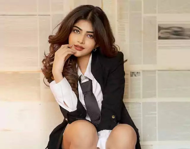 Srijita Ghosh Latest Viral Look